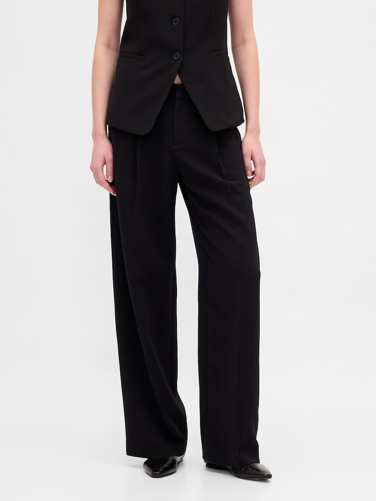 Gap Black 365 Low Waisted Pleated Wide Leg Trousers - Image 1 of 6 Gap Black 365 Low Waisted Pleated Wide Leg Trousers - Image 1 of 6