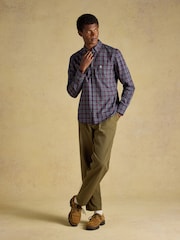 Azul marino y rojo - Camisa Oxford de algodón de corte clásico a cuadros de Joules - Imagen 5 de 10