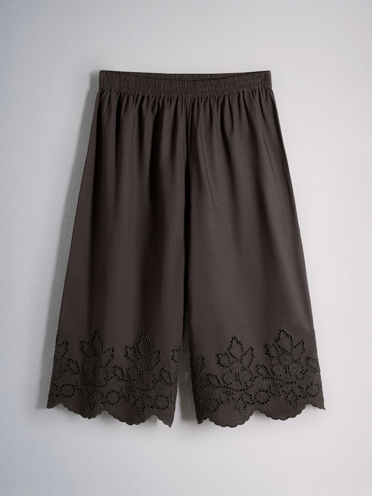 The Set 2 Pack Pull On Broderie Hem Cropped Cotton Trousers White/Chocolate Brown - Image 8 of 8 The Set 2 Pack Pull On Broderie Hem Cropped Cotton Trousers White/Chocolate Brown - Image 8 of 8