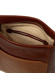 Conkca Clementine Umhängetasche aus Leder - Bild 7 von 7