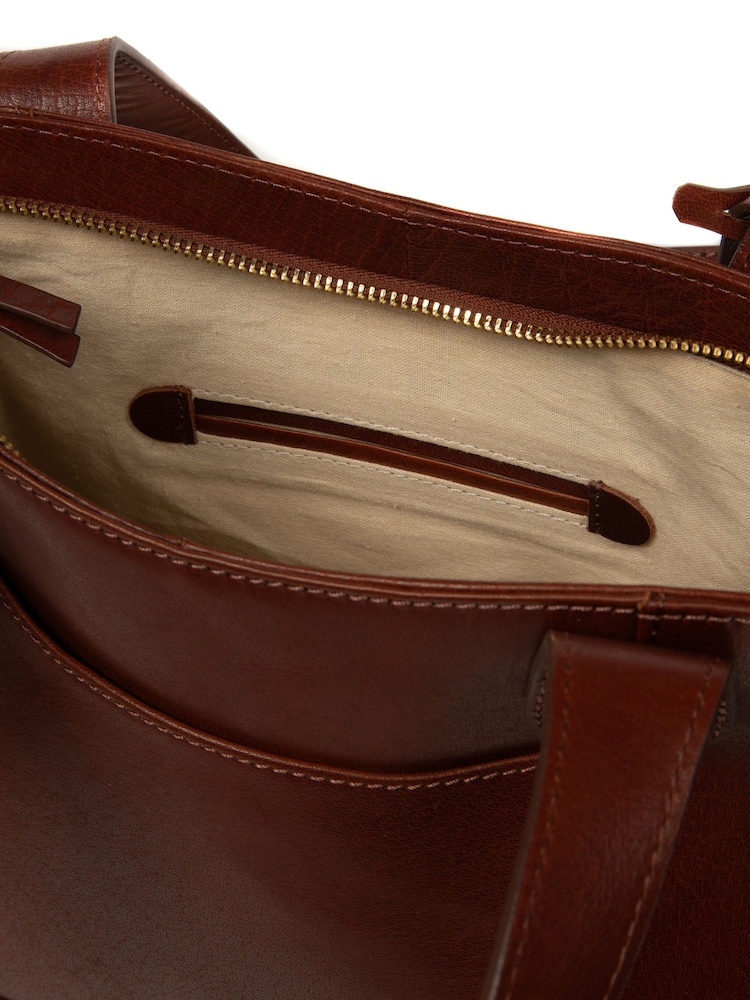 Conkca 'Minella' Leather Tote Bag - Image 7 of 7 Conkca 'Minella' Leather Tote Bag - Image 7 of 7