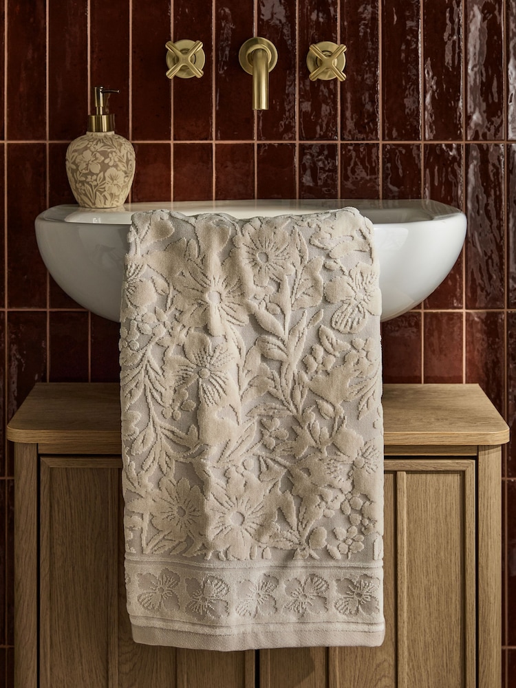 Natural Country Floral Towel - Image 1 of 4