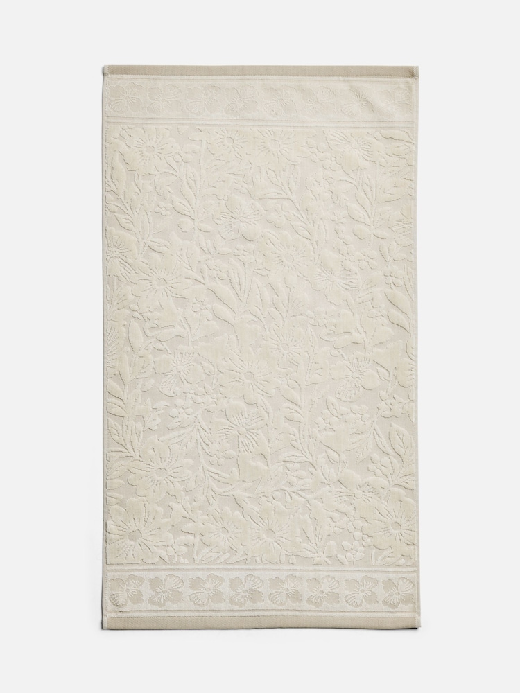 Natural Country Floral Towel - Image 4 of 4
