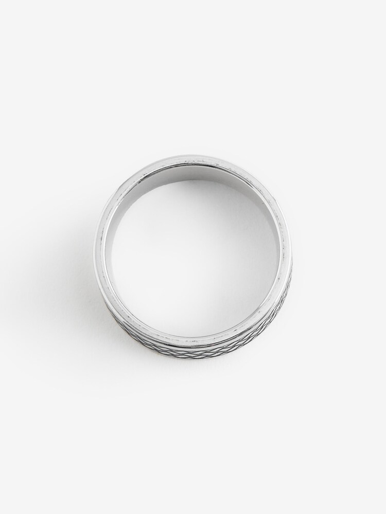 Silver Tone Stainless Steel Plait Silver Tone Ring - Image 2 of 4