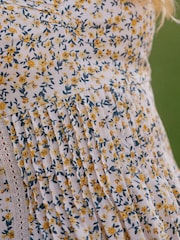 Joules Olivia Yellow Ditsy Short V-Neck Dress With Trim Detail - Image 4 of 12