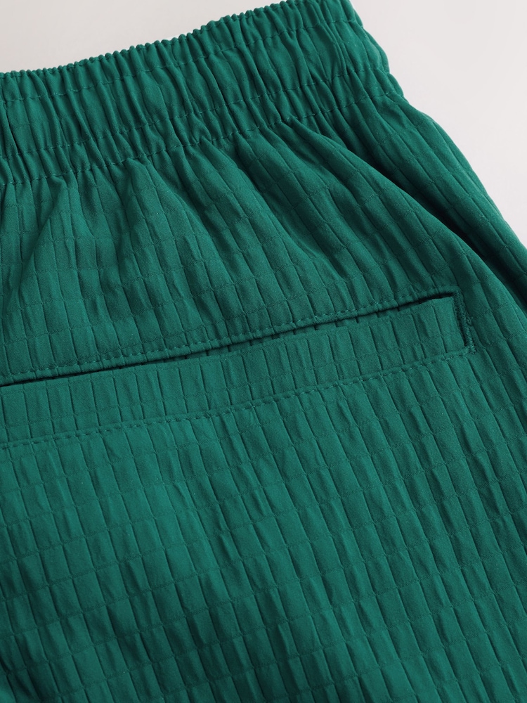 Verde de tennis - Shorts de baño con textura de gofre de 5 pulgada - Imagen 8 de 8