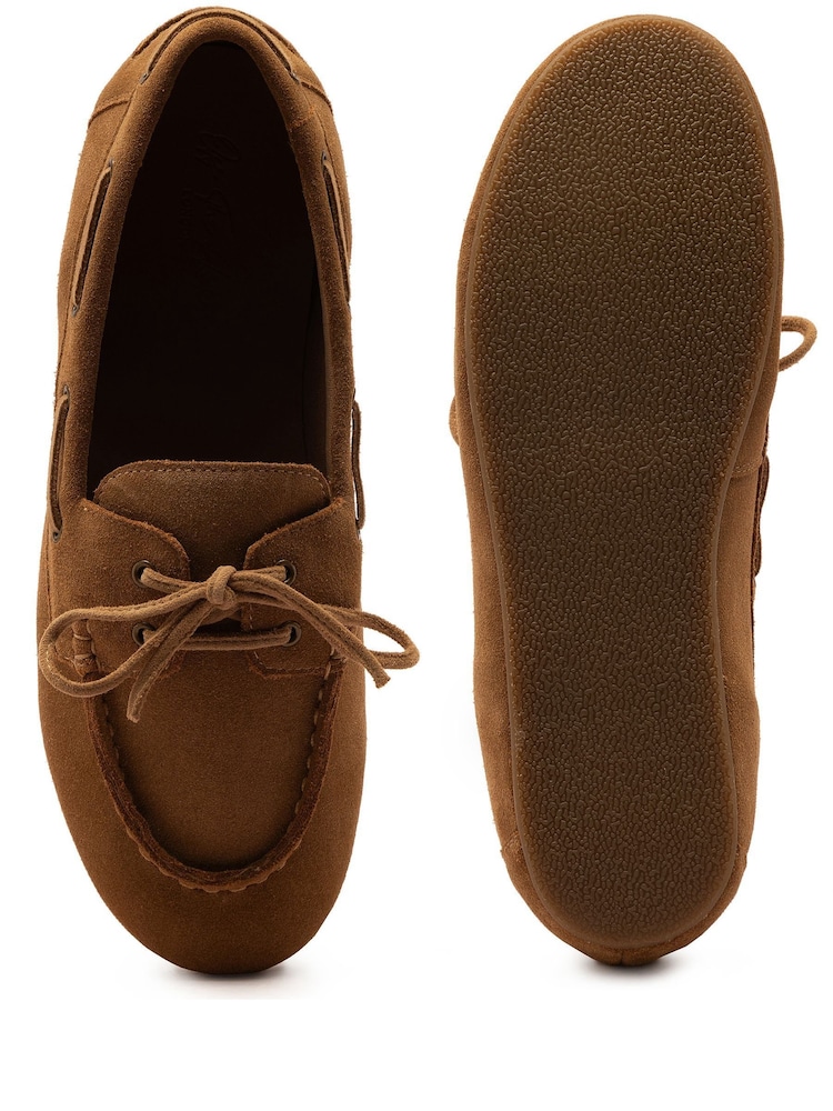 Off The Hook Tan Lea Suede Leather Round Toe Boat Shoes - Image 6 of 6
