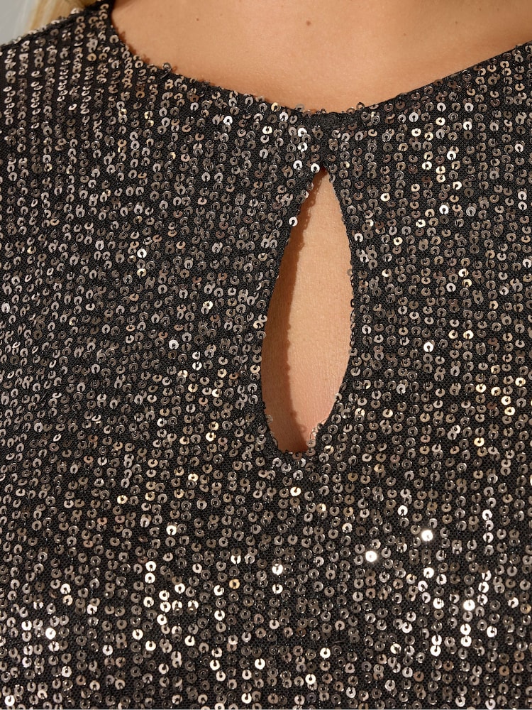 Yours Curve Gold London Sequin Keyhole Bellow Sleeve Top - Image 4 of 4