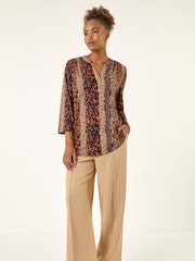 Roman Abstract Print V-Neck Stretch Blouse - Imagen 2 de 5