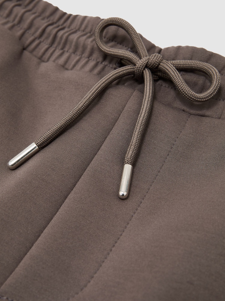 Reiss Light Brown Reid Premium Interlock Drawstring Shorts - Image 6 of 6 Reiss Light Brown Reid Premium Interlock Drawstring Shorts - Image 6 of 6