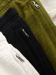 Khaki Green / Ecru White / Black - Co-ord T-Shirt And Shorts Set 3 Pack - Bild 9 von 10