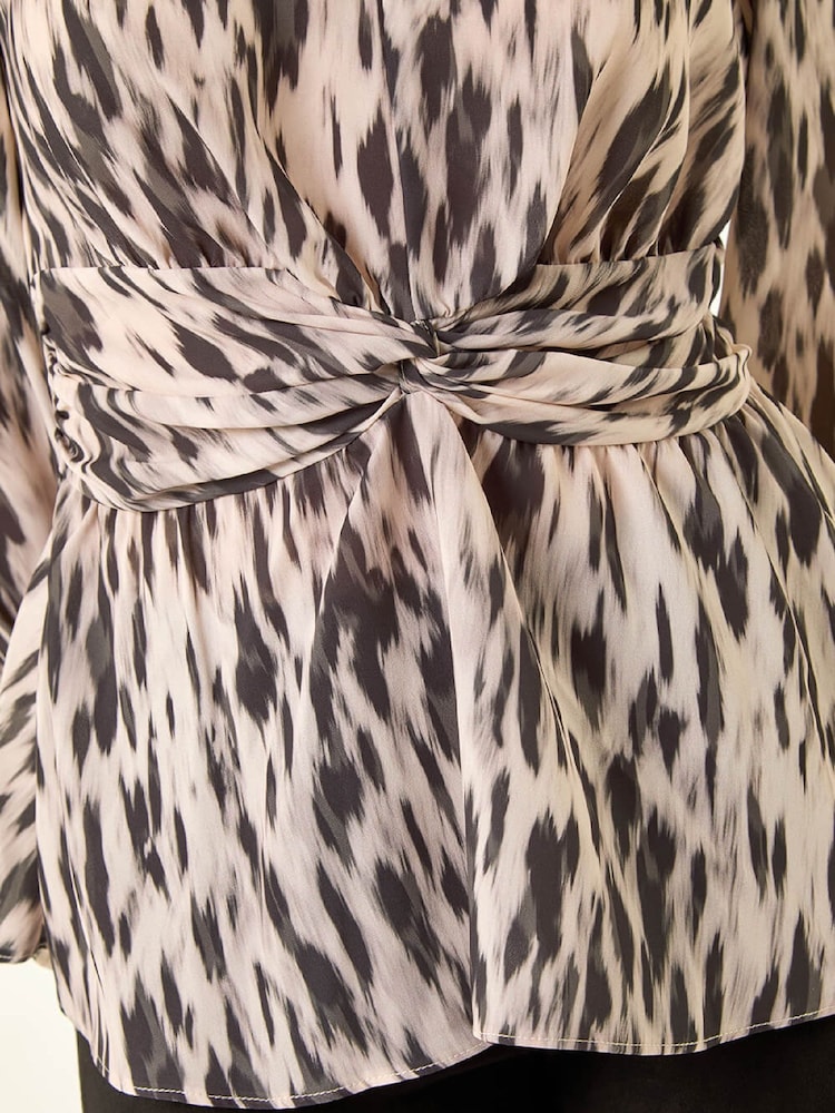 Roman Black Petite Abstract Twist Front Blouse - Image 5 of 5