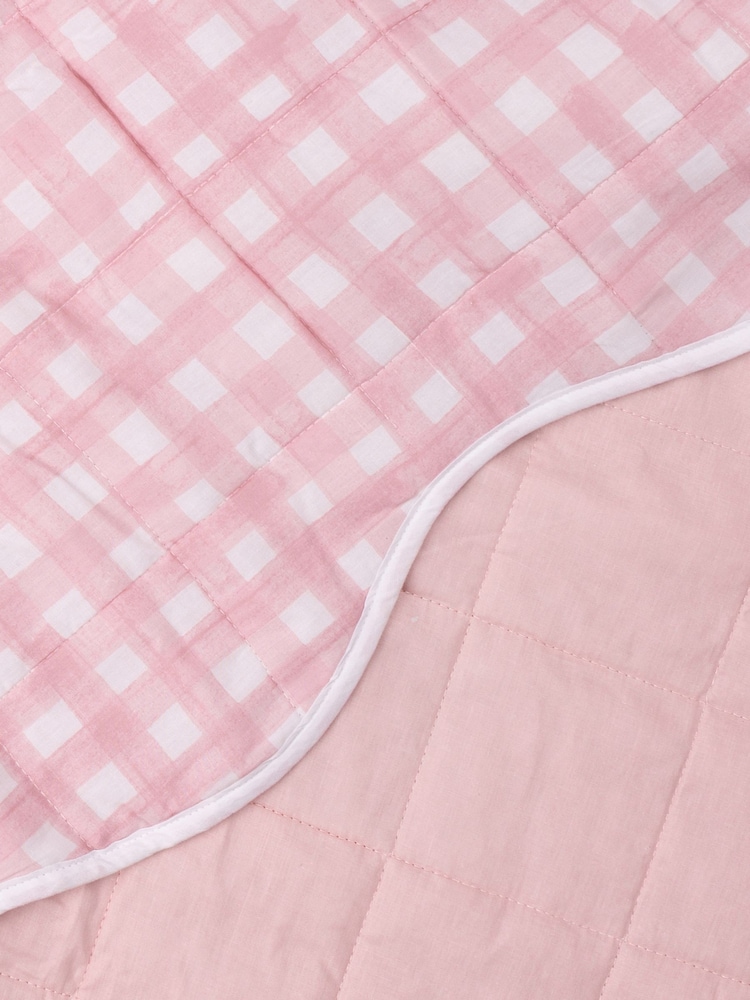 Furn スカラップ中綿入りベッドスプレッド - 画像 6 / 6