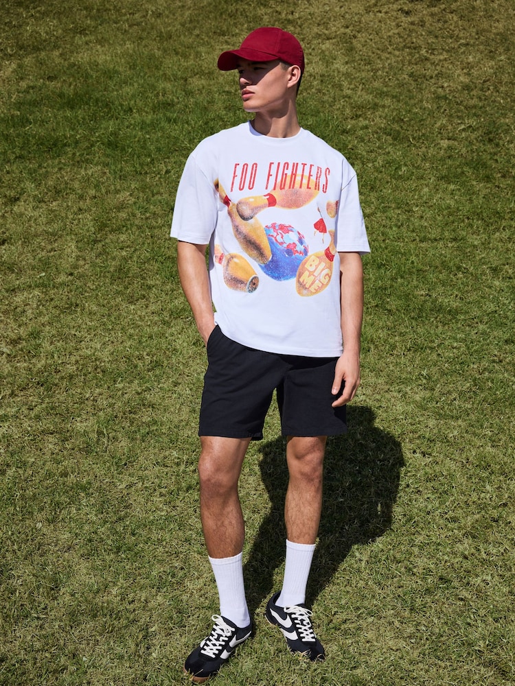 White Foo Fighters Relaxed Fit Band Graphic Print T-Shirt - Image 2 of 4