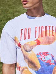 White Foo Fighters Relaxed Fit Band Graphic Print T-Shirt - Image 4 of 4