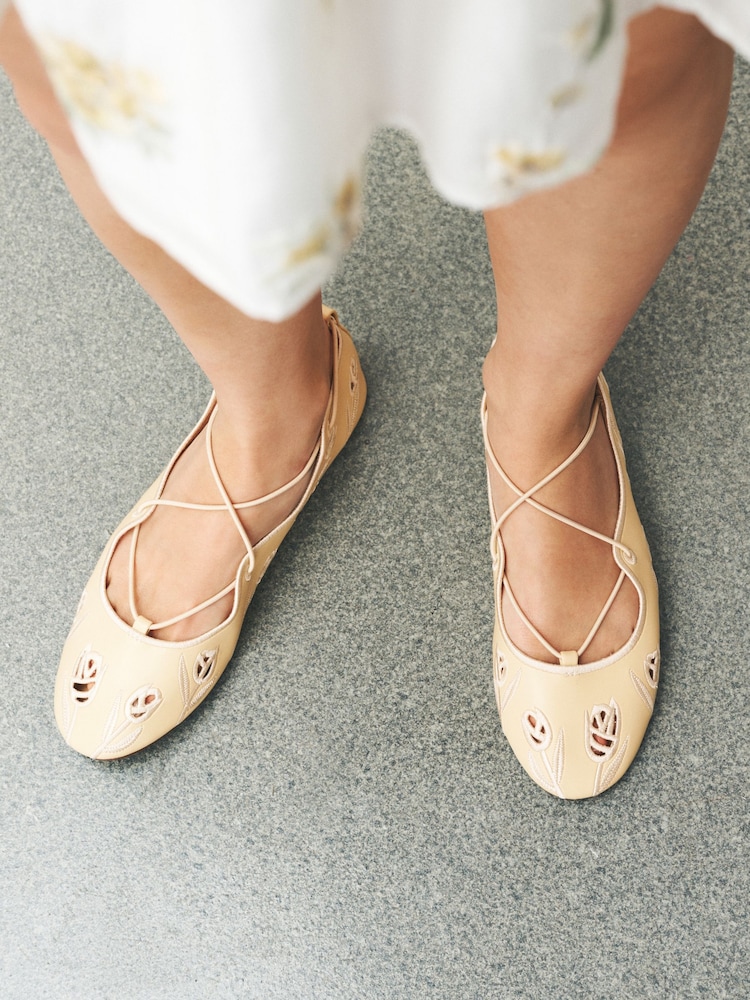 Galben - Forever Comfort® Broderie Elastic Ghillie Flat Shoes - Imaginea 2 din 9