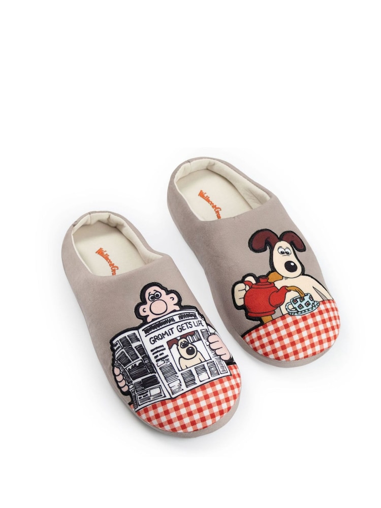 Vanilla Underground Brown Wallace And Gromit Multi Character Slippers - Image 1 of 6 Vanilla Underground Brown Wallace And Gromit Multi Character Slippers - Image 1 of 6
