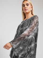 Yours Curve Grey Long Sleeve Asymmetrical Blouse - Image 5 of 6