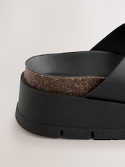 Noir - Mules en cuir à entre-doigts épais - Image 8 sur 9