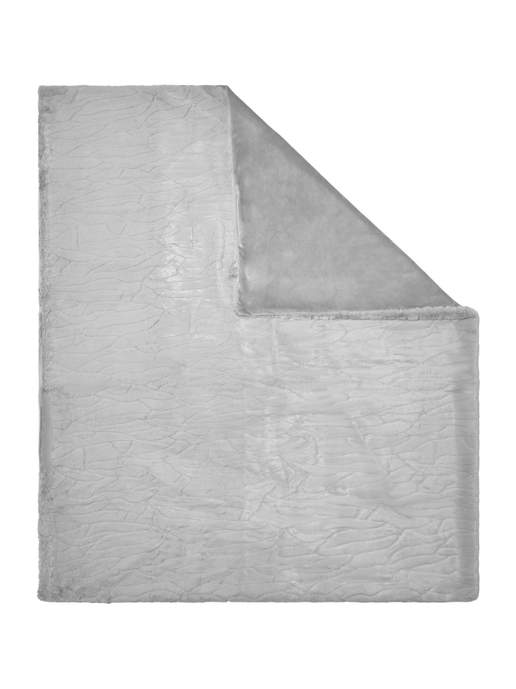 BHS Grey Bergen Faux Fur Throw - Image 5 of 5 BHS Grey Bergen Faux Fur Throw - Image 5 of 5