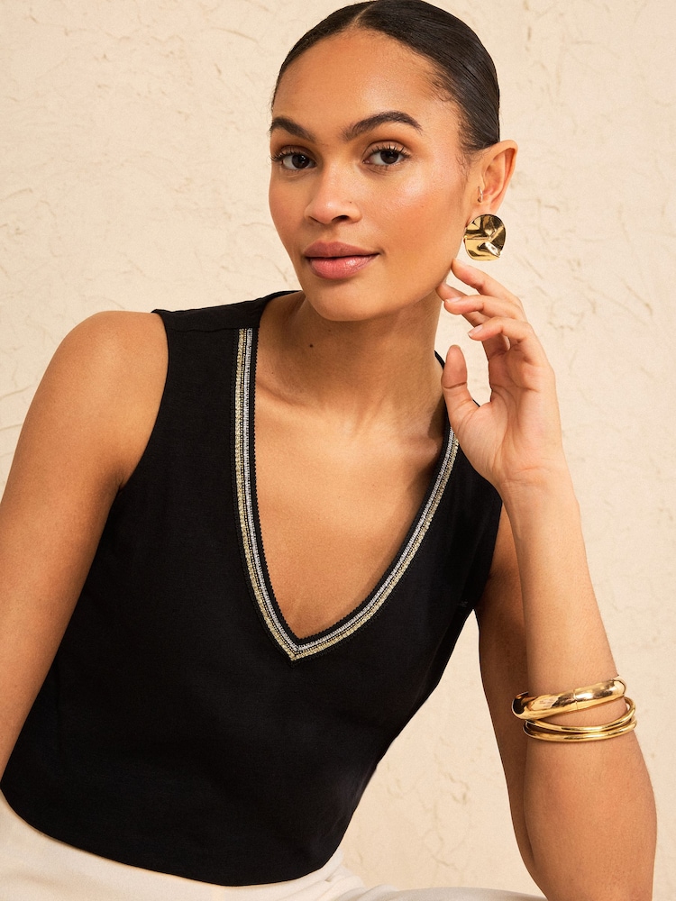 Love & Roses Black Top - Image 1 of 4