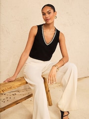 Love & Roses Black Top - Image 4 of 4