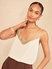 Love & Roses Ivory Petite Sequin V-Neck Printed Vest - Image 4 of 4
