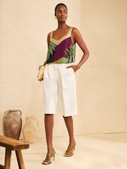 Love & Roses Green Petite Sequin V-Neck Printed Vest - Image 3 of 4