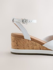 Weiß - Forever Comfort® Leather Low Cork Wedges - Bild 3 von 5