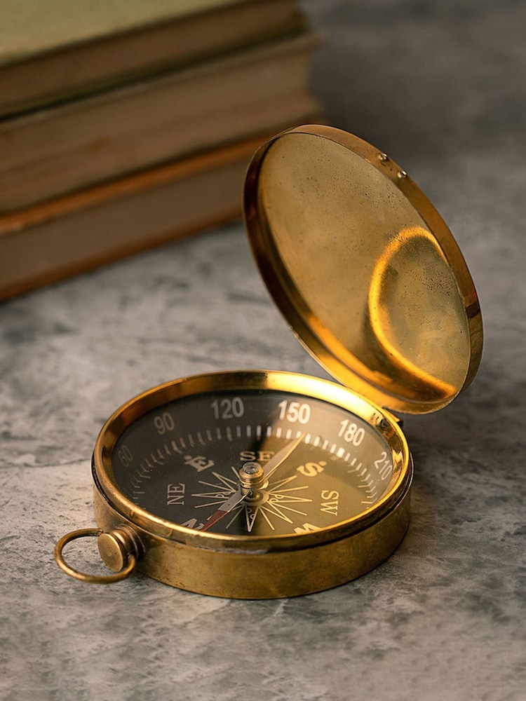 Widdop Gold Harvey Makin Folding Pocket Compass - Image 1 of 4 Widdop Gold Harvey Makin Folding Pocket Compass - Image 1 of 4