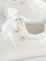 Satin ivoire - Baskets Baker by Ted Baker Ocassion Charm - Image 4 de 5