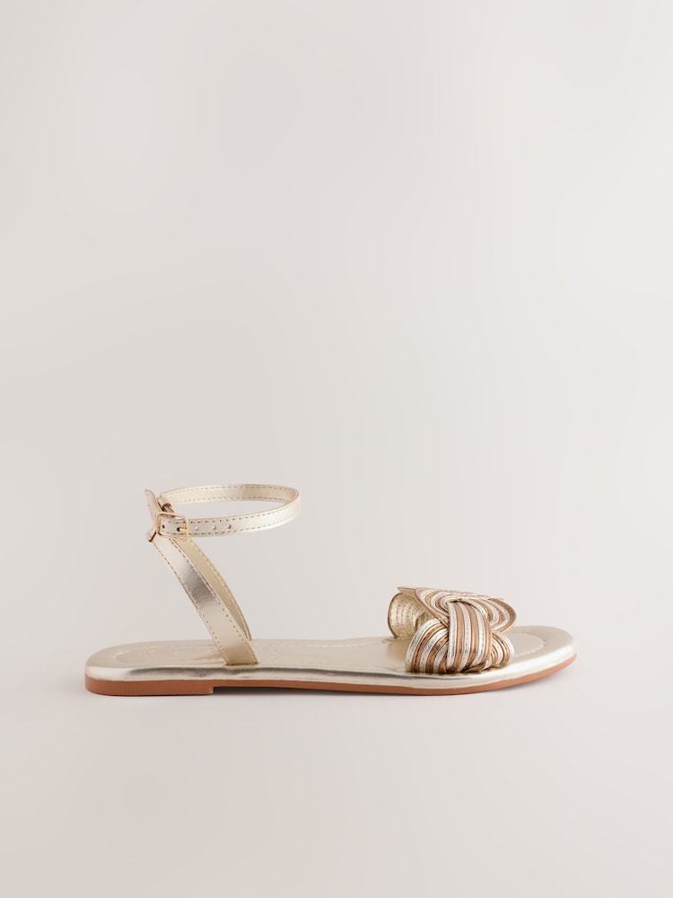 برّاق - صندل مسطح محبوك من ‪Forever Comfort®‬ - صورة 2 من 6