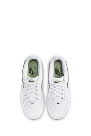 Nike White/Lime Air Force 1 Youth Trainers - Image 4 of 11