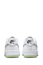 Nike White/Lime Air Force 1 Youth Trainers - Image 5 of 11