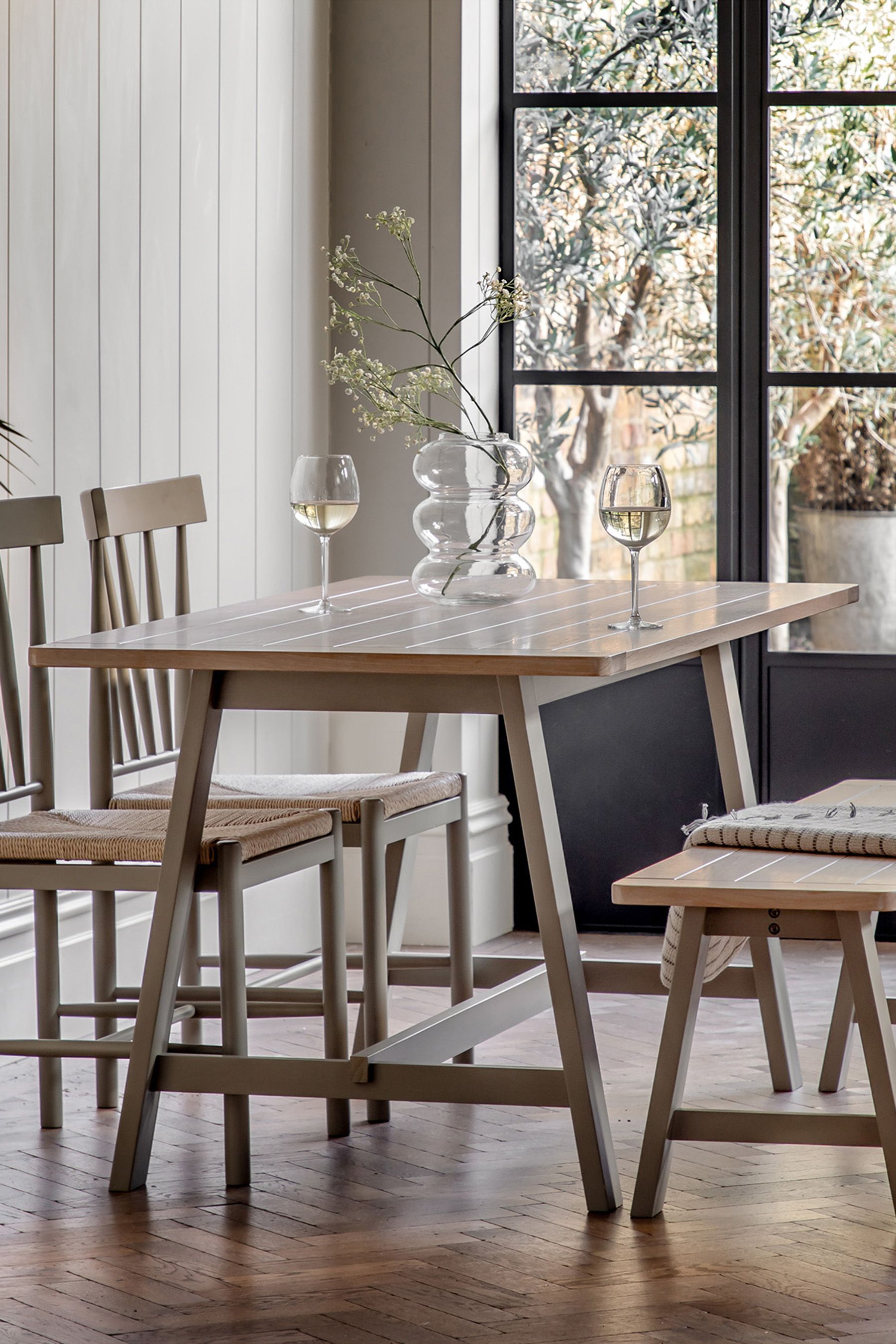 Trestle outlet table desk