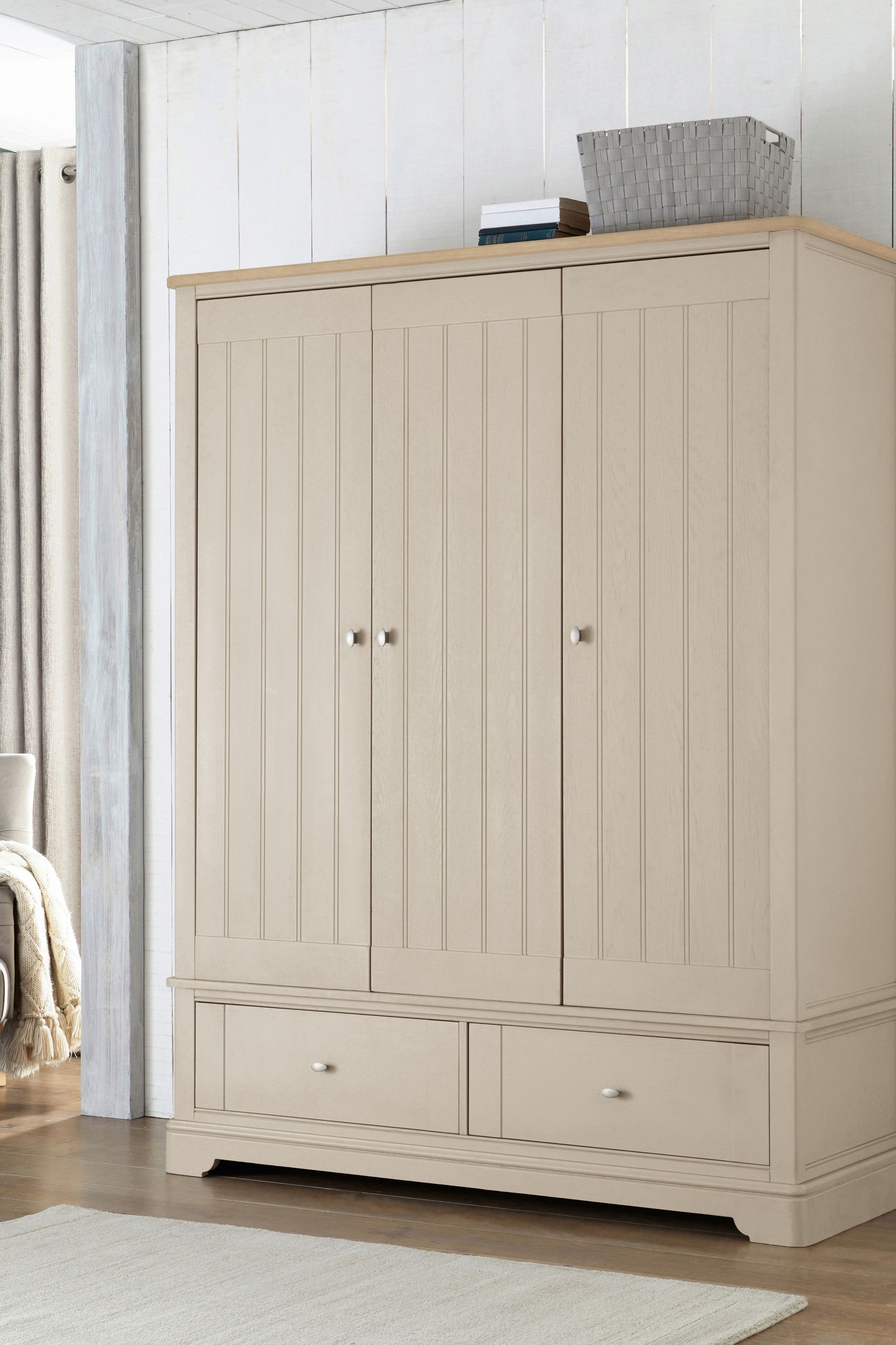 Stone Hampton Painted Oak Triple 2 Drawers Wardrobe