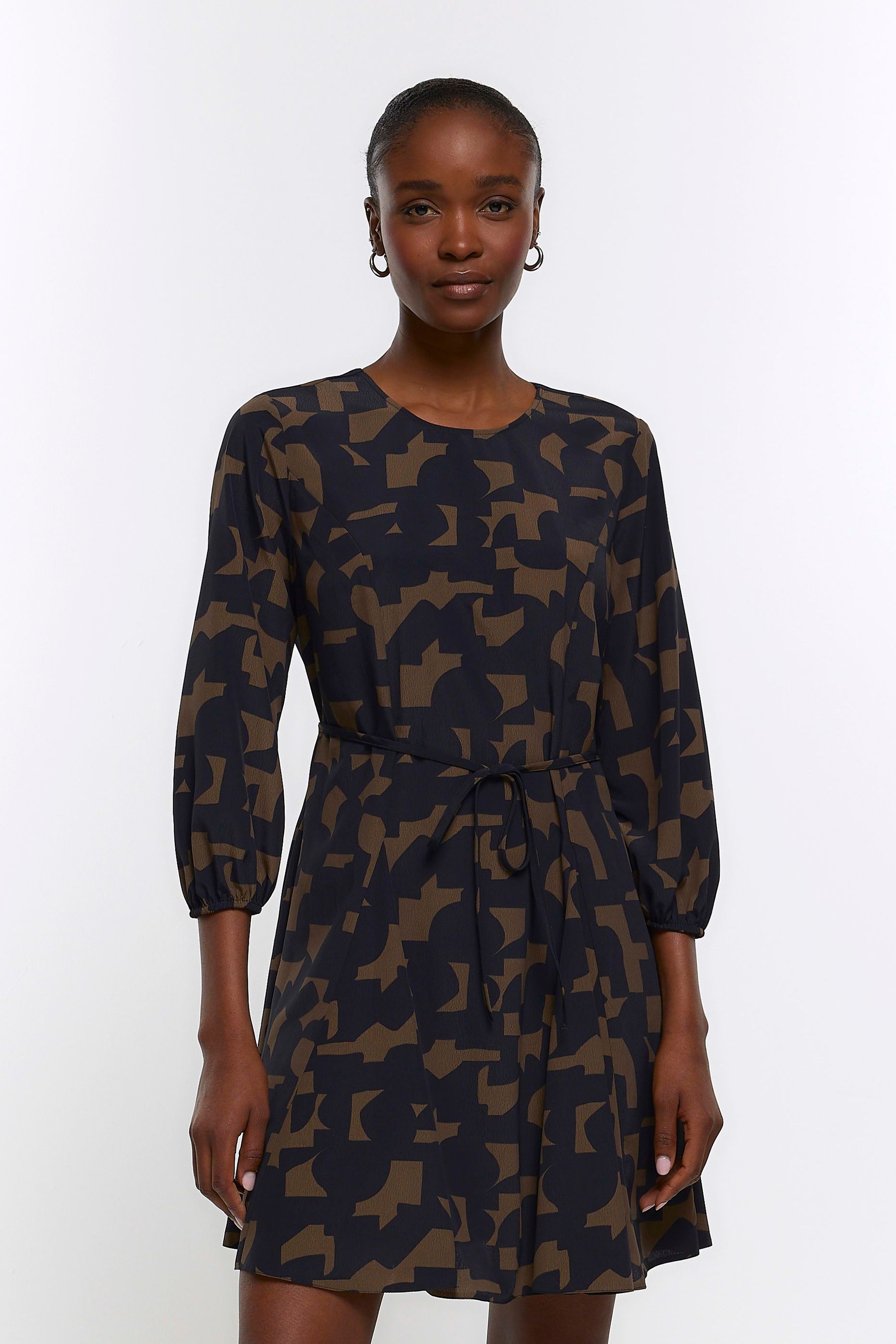 Khaki smock shop