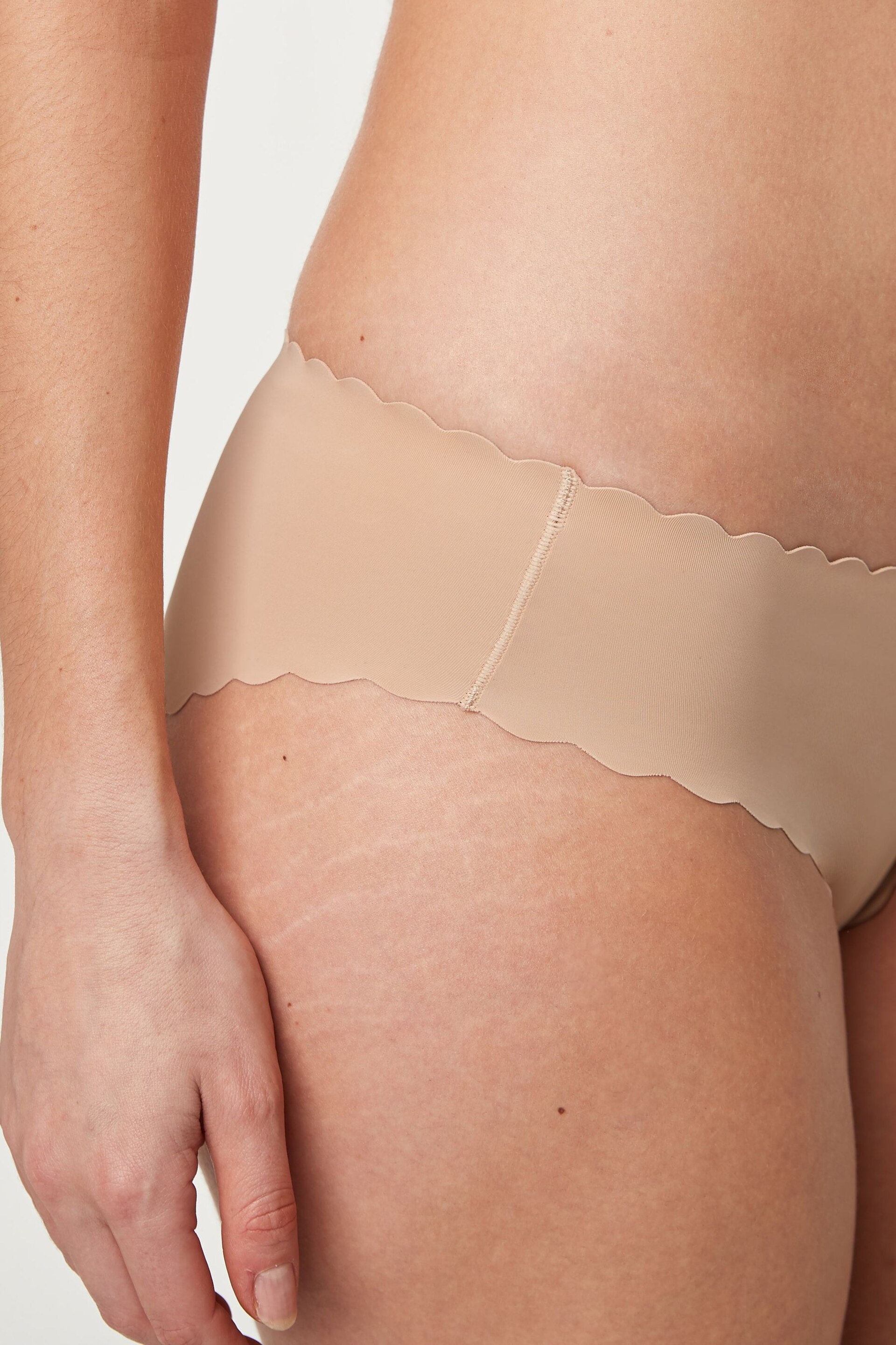 Nude Brazilian No VPL Scallop Edge Knickers - Image 3 of 6