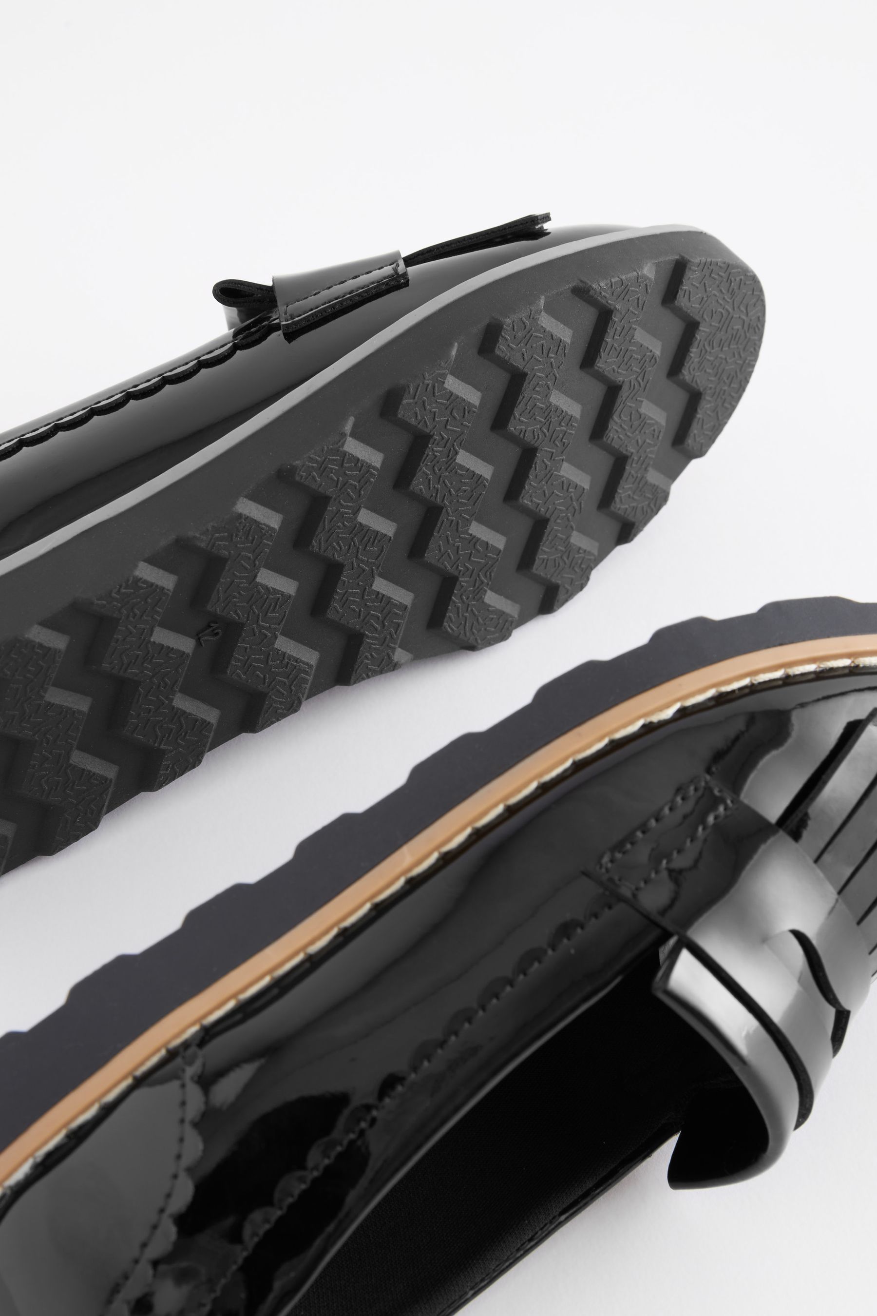 Narrow loafers discount