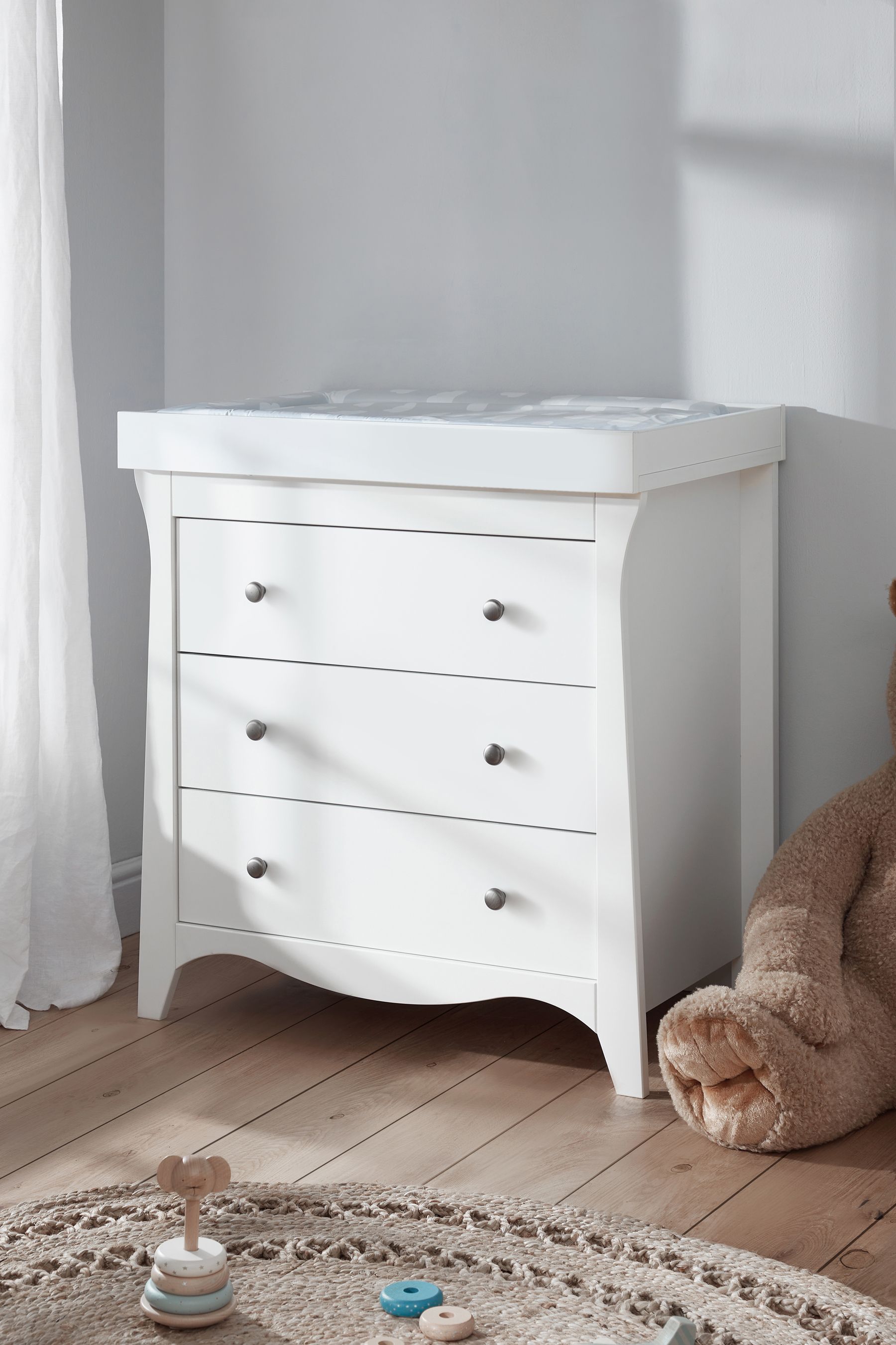 Next dresser store unit