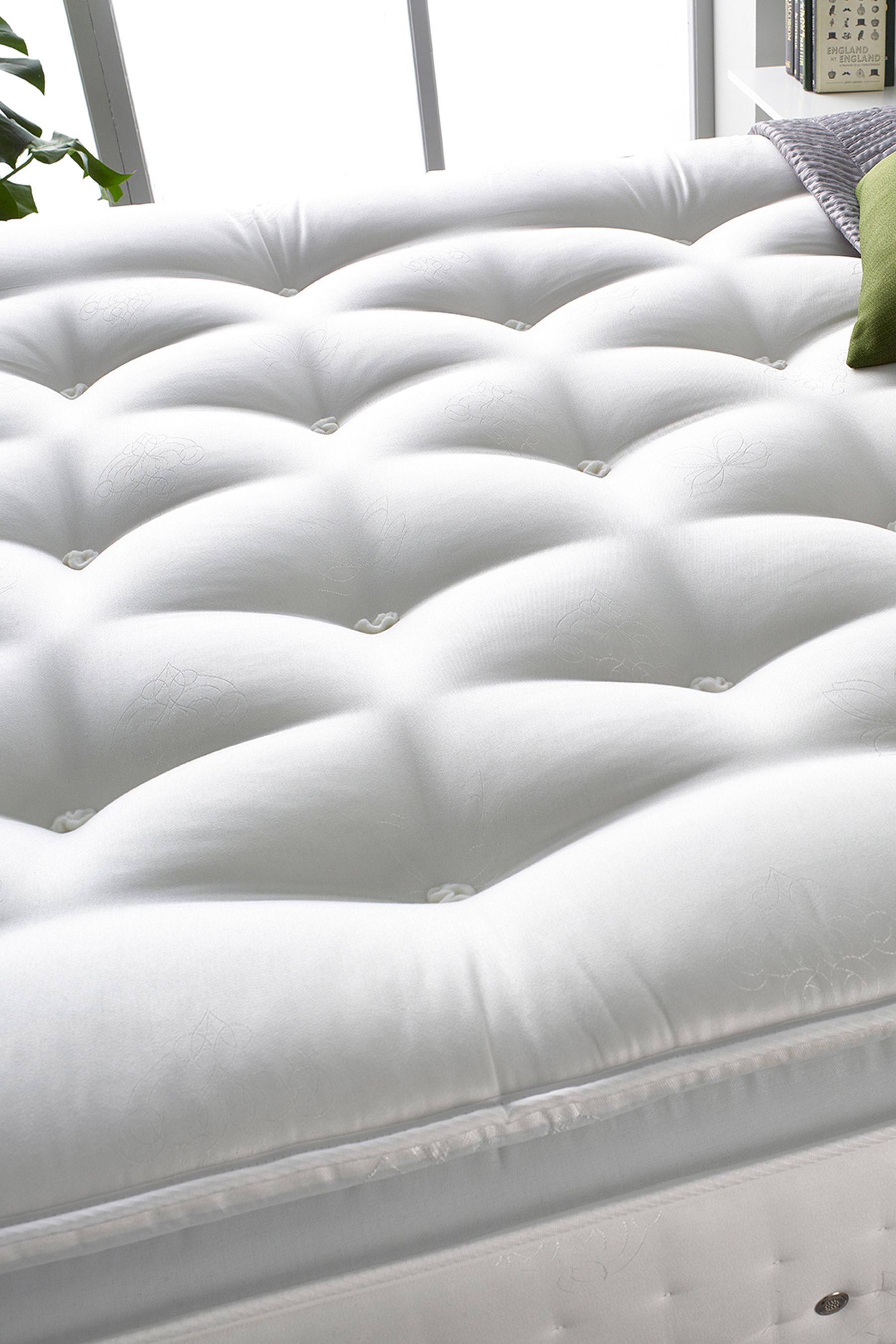 Fitted sheet for pillow top mattress hotsell