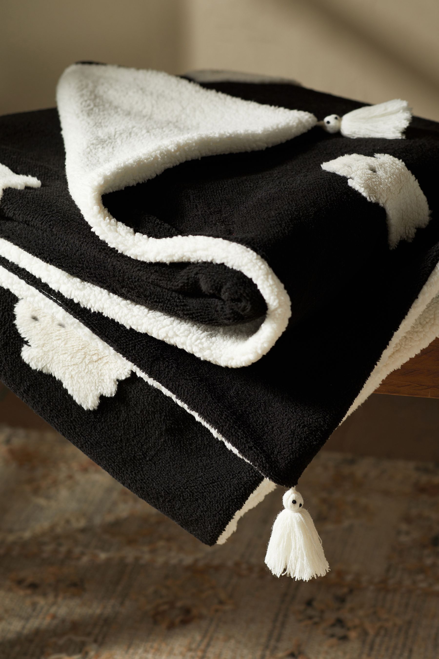 Black White Halloween Ghost Fleece Throw
