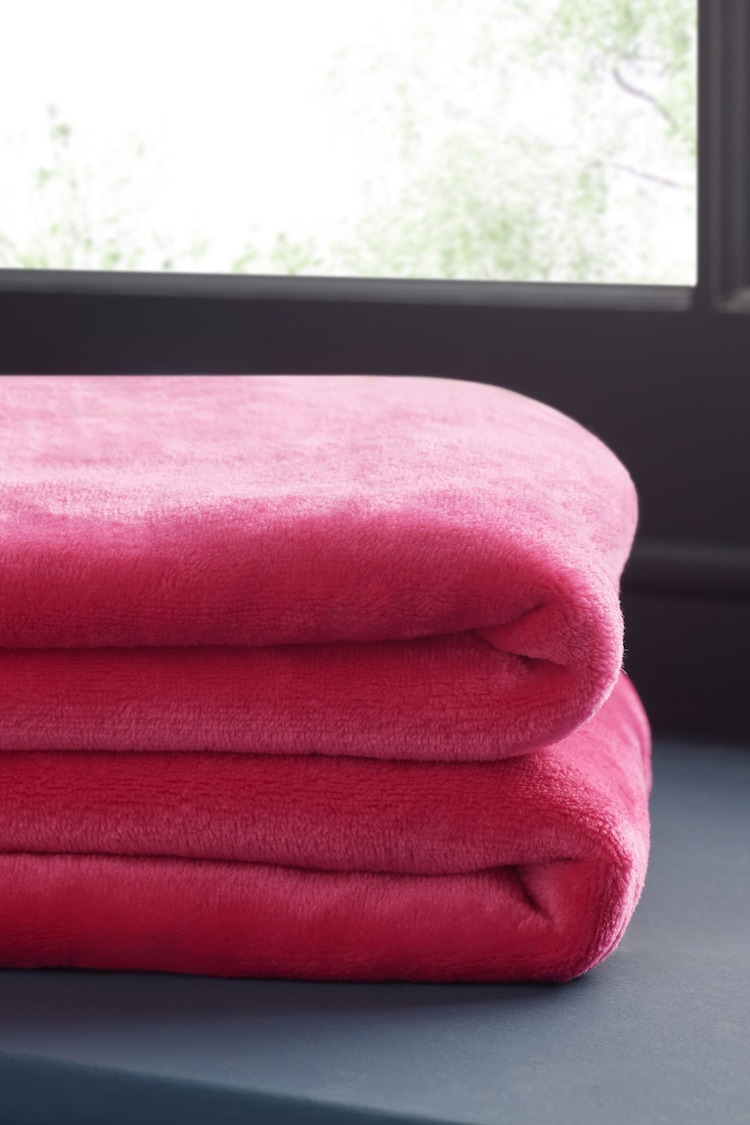 Fushsia Pink Plush Fleece Throw - Image 3 of 3