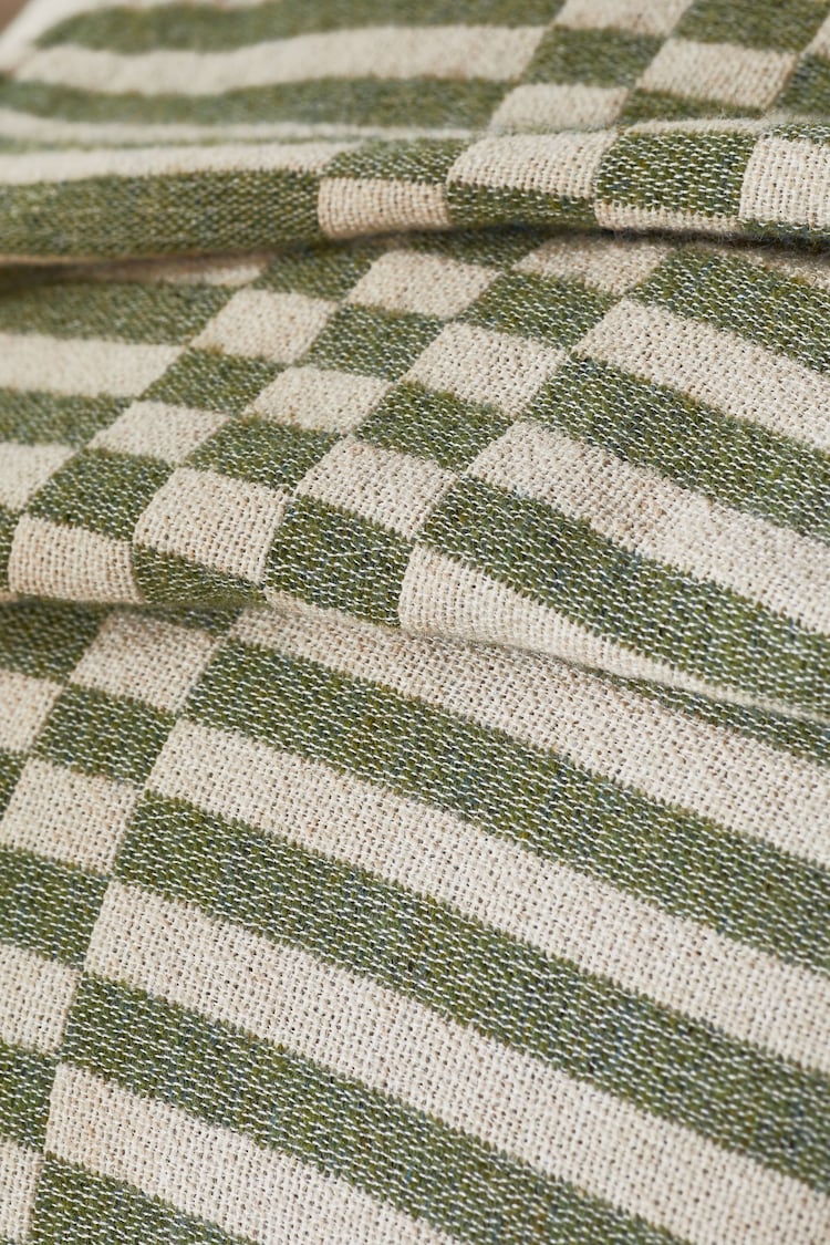 Green Jessie Knitted Throw - Image 7 of 7