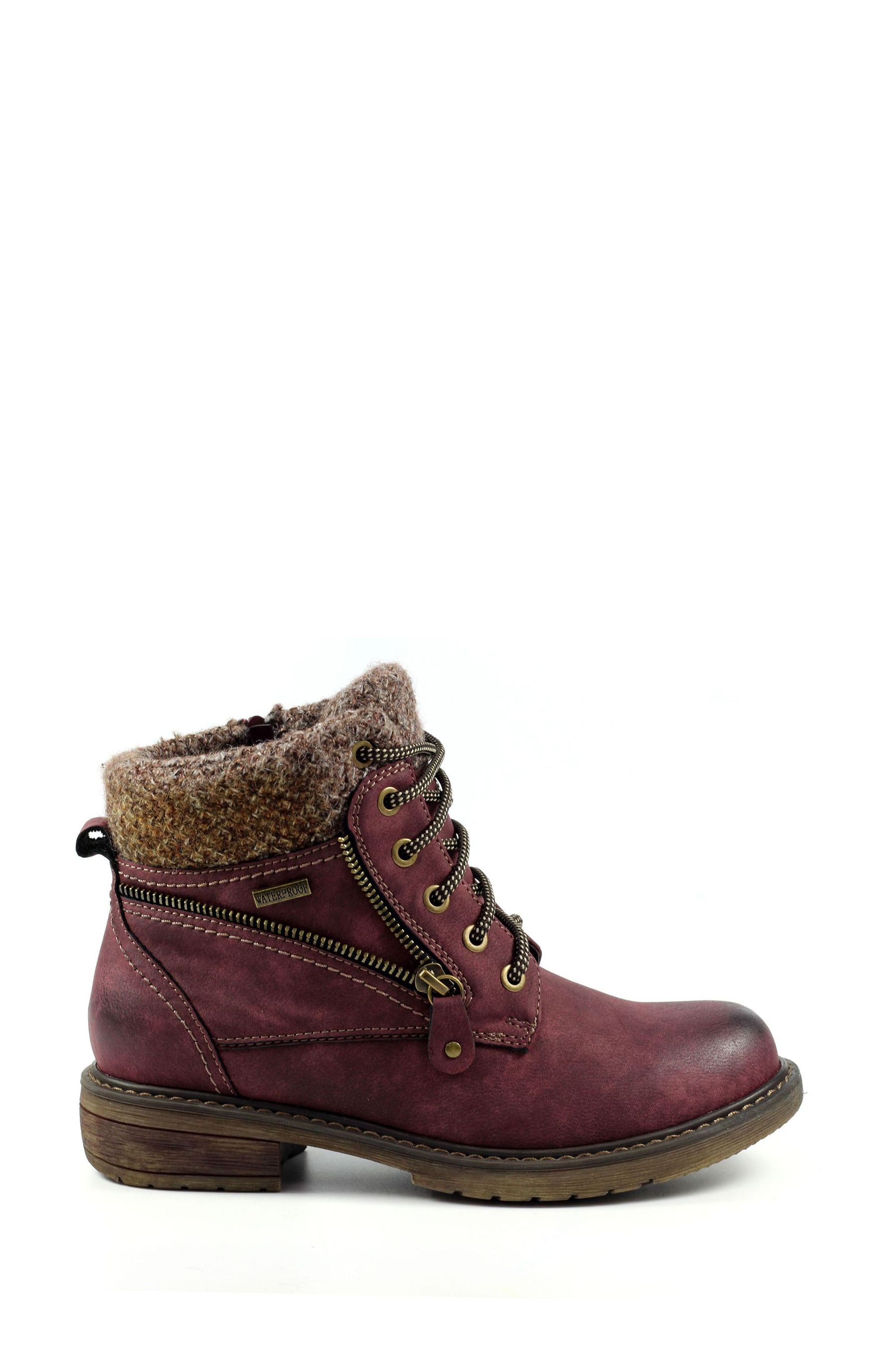 Benson boot clearance