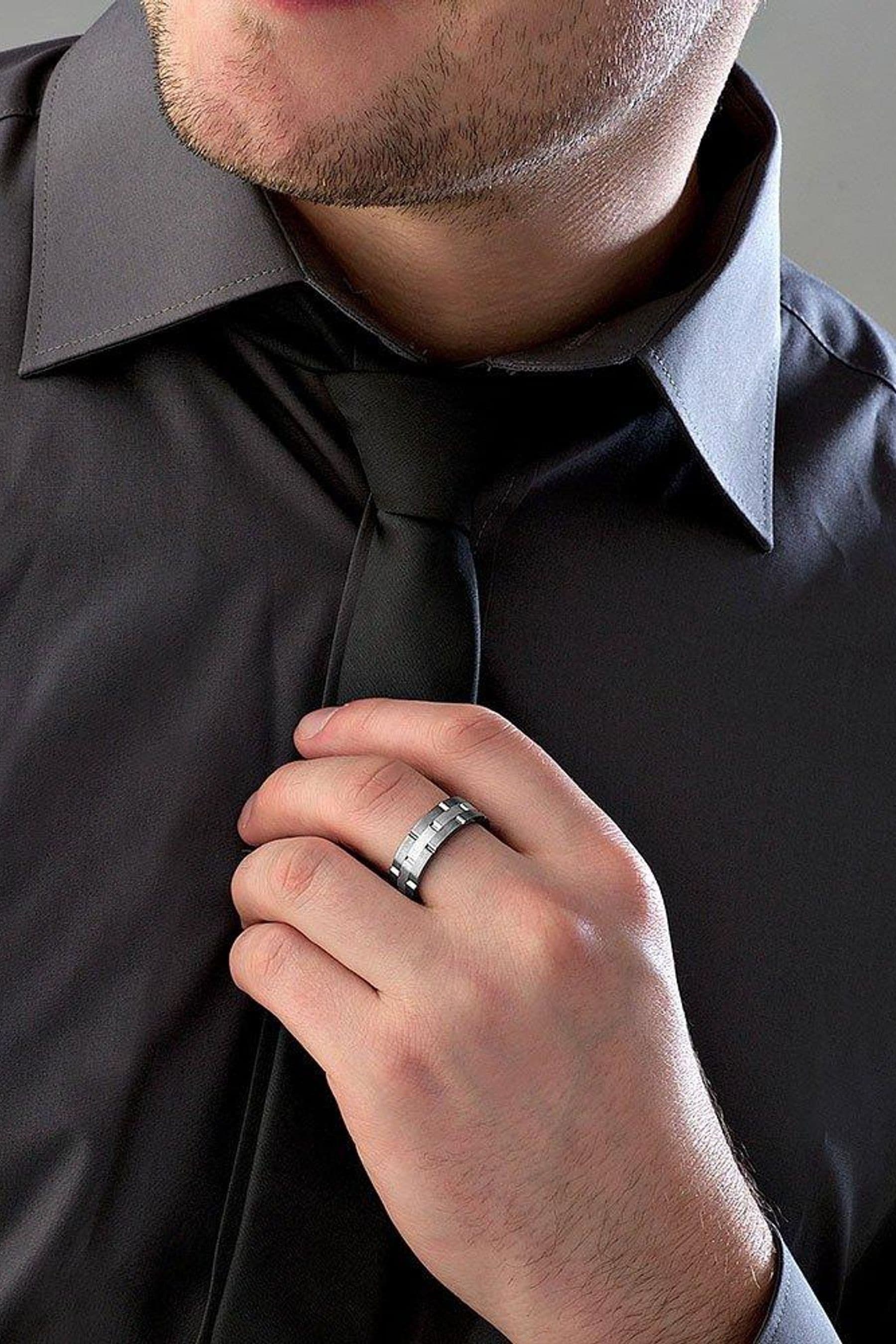Beaverbrooks mens store rings