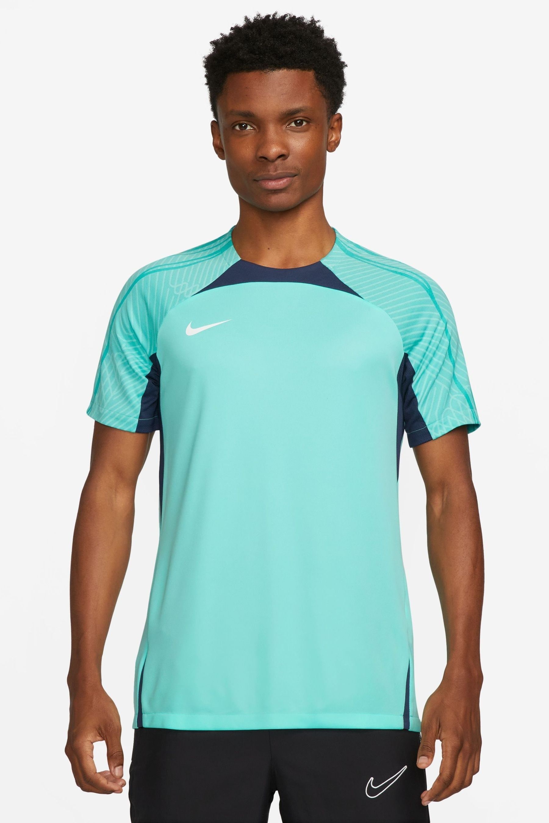 Lime green and blue nike shirt deals