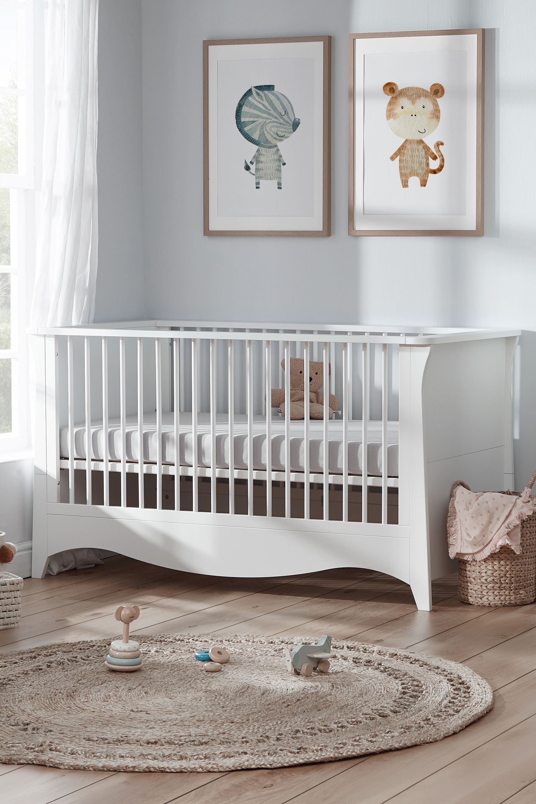 White top gloss cot