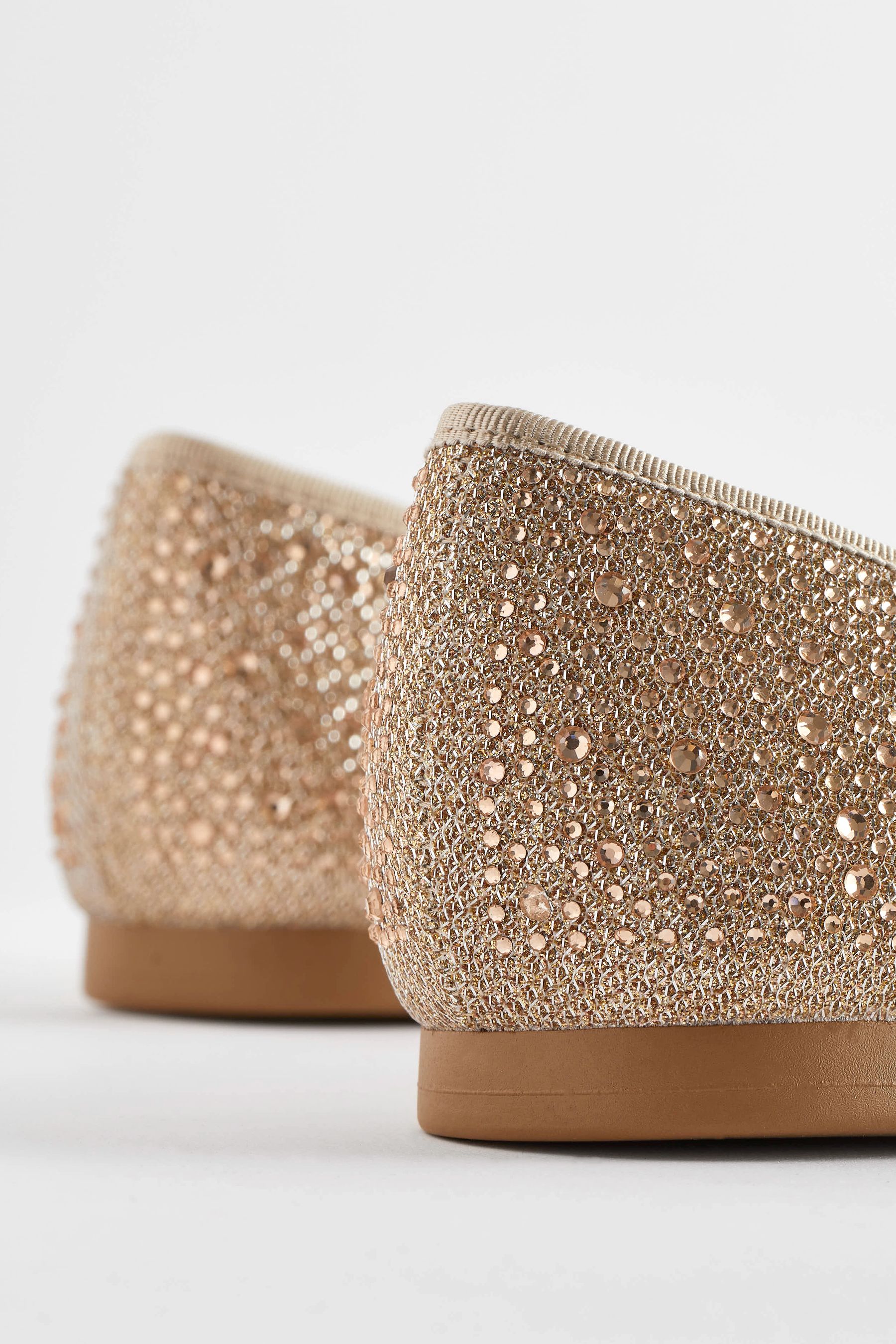 Champagne wide fit shoes top