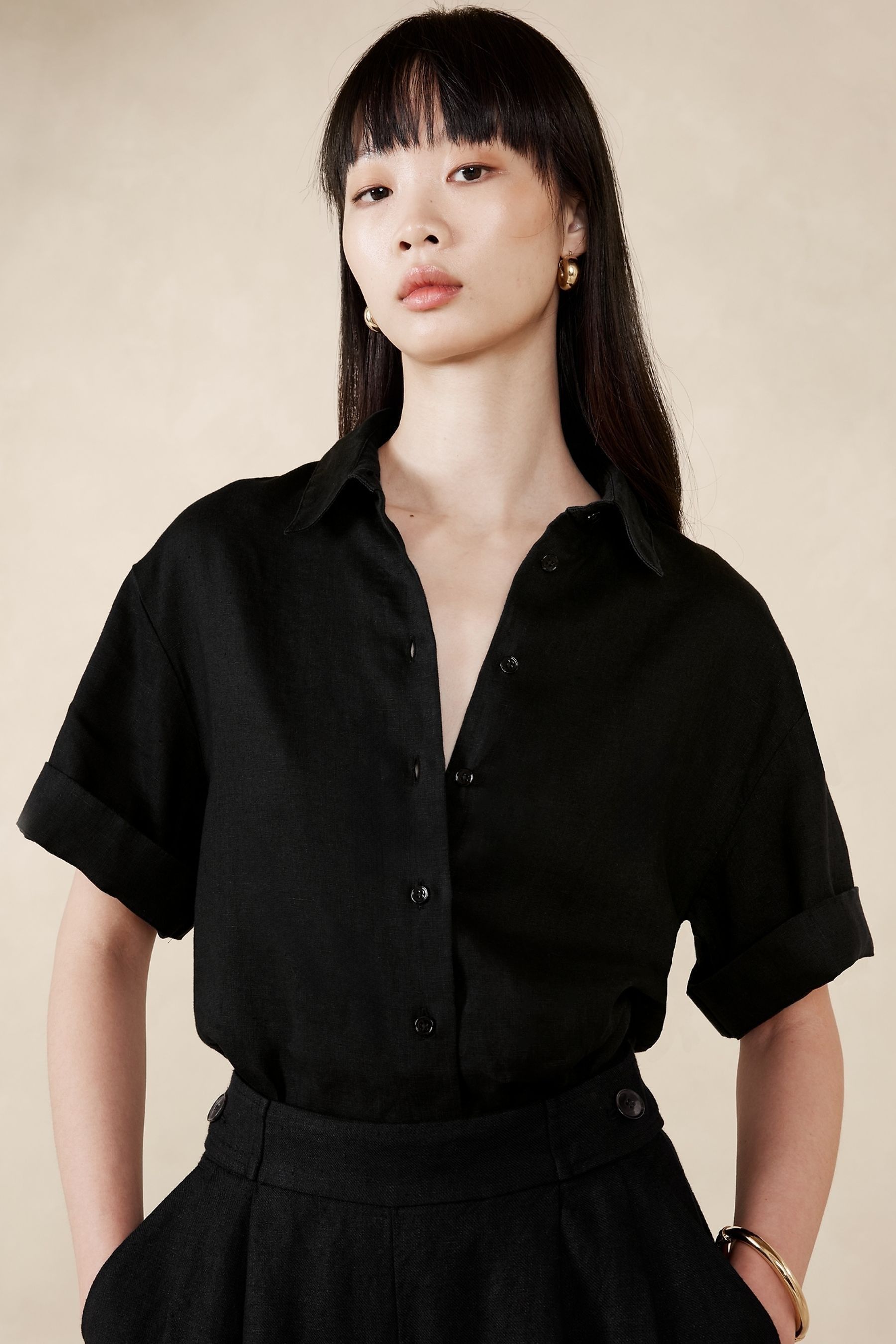 Buy Banana Republic Black Linen Short Sleeve Shirt from the Next